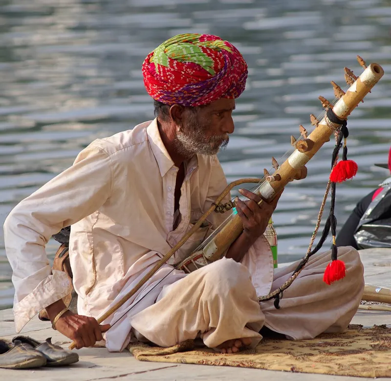 Sidewalks to Screening Rooms: The Street Performers Rewriting the Rules of Indie Film